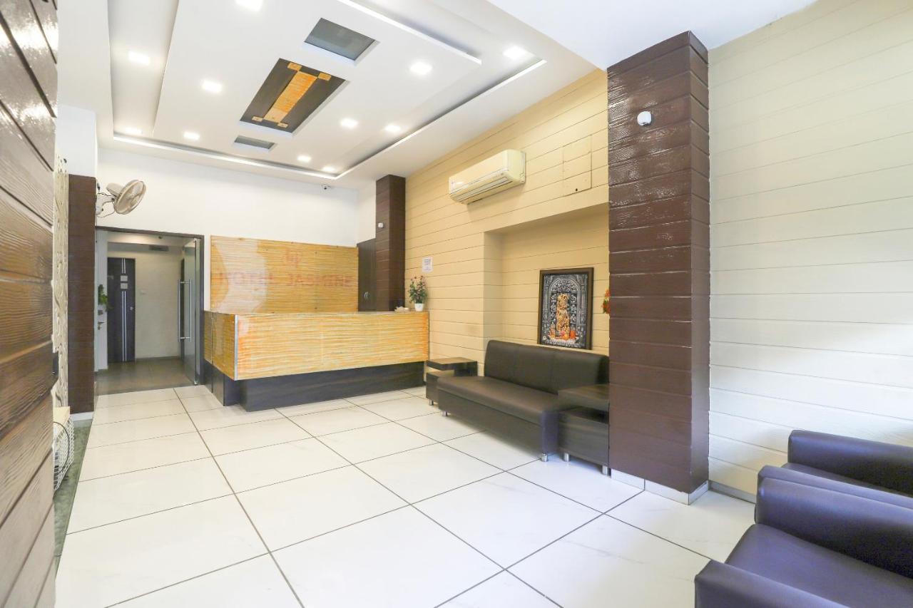 Hotel Jasmine Ahmedabad Exterior photo
