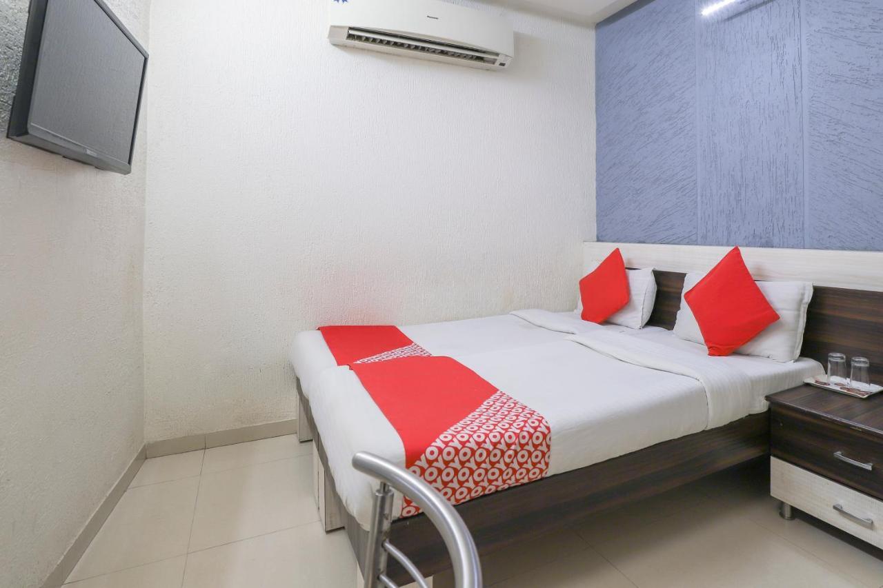 Hotel Jasmine Ahmedabad Exterior photo