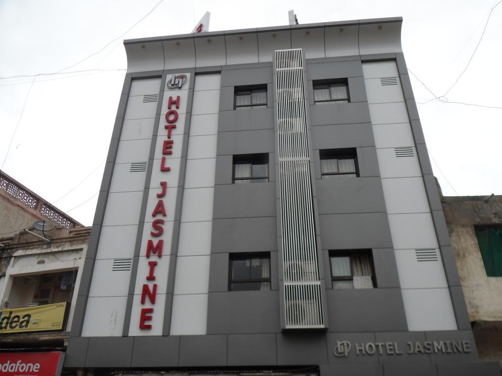 Hotel Jasmine Ahmedabad Exterior photo